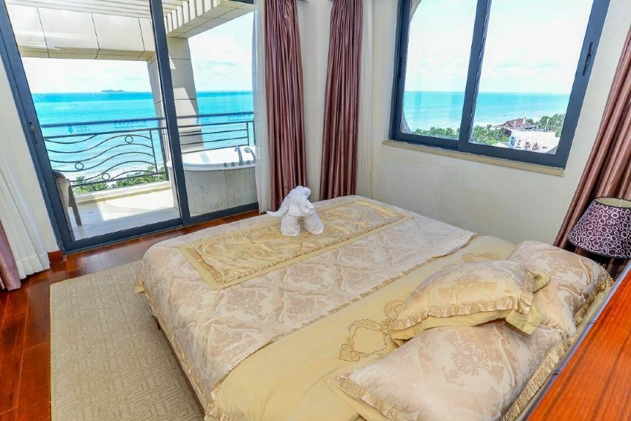Lacosta Seaside Resort Hotel Sanya Саня Екстериор снимка