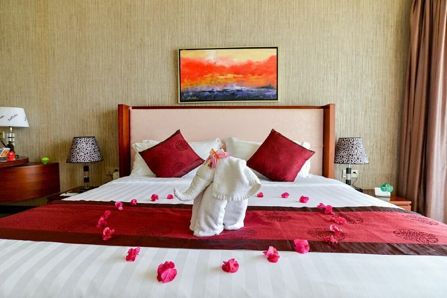 Lacosta Seaside Resort Hotel Sanya Саня Екстериор снимка